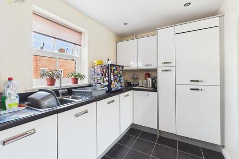 2 bedroom apartment for sale, Horseshoe Crescent, Great Barr, B43
