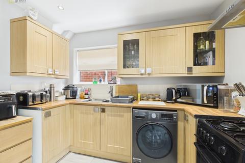 3 bedroom end of terrace house for sale, Wingfield Road, Birmingham, B42