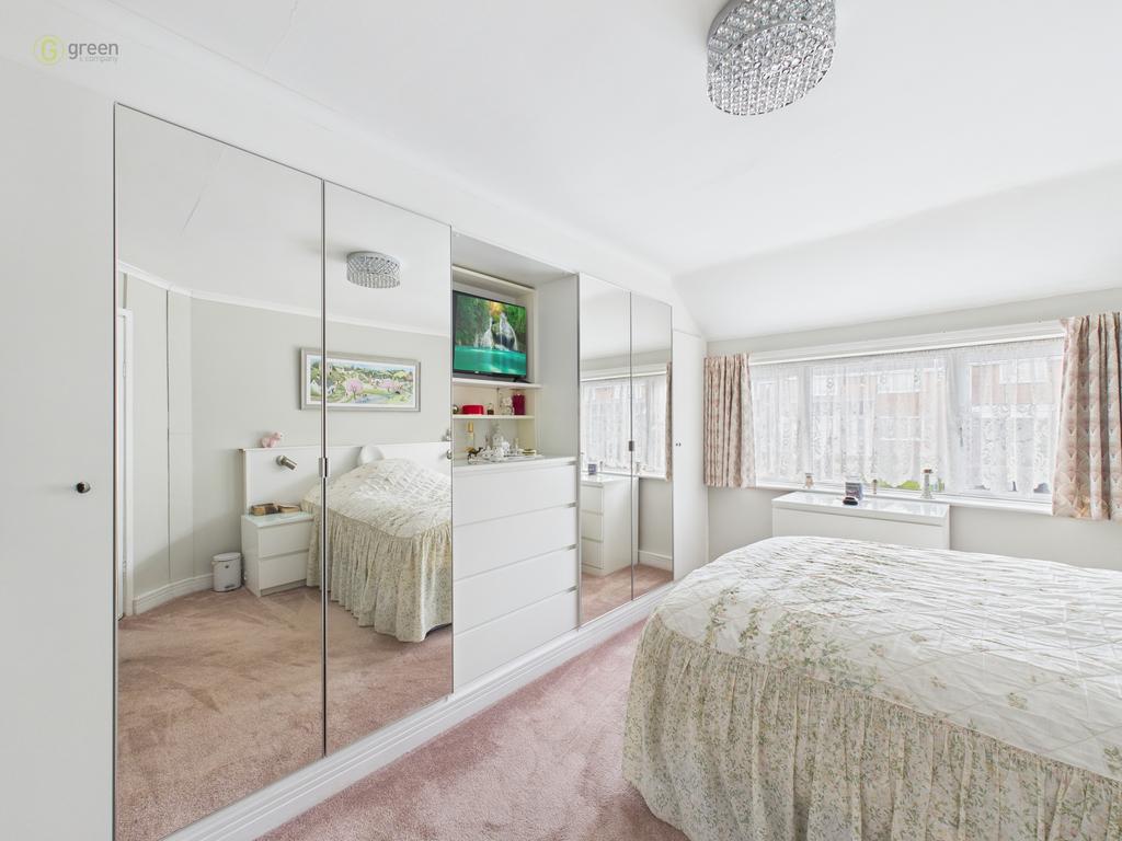 Cam05591g0pr0107still021