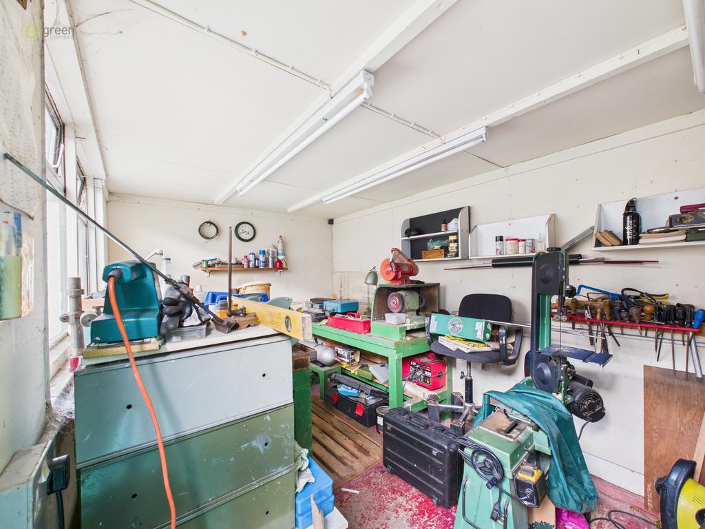 Cam05591g0pr0107still008