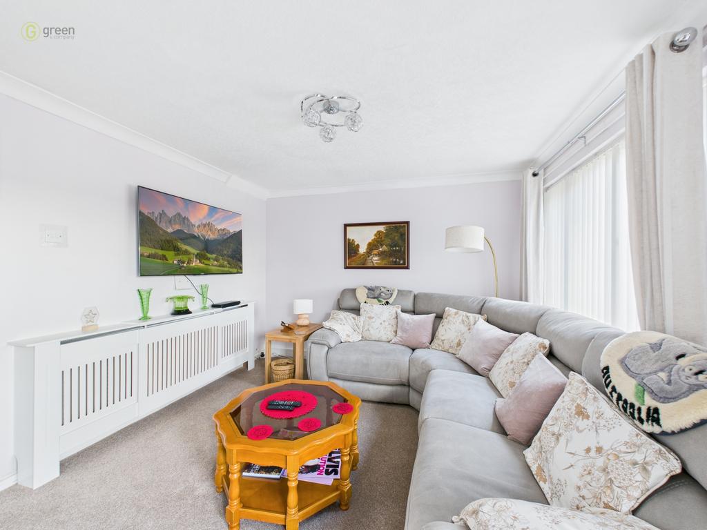 Cam05591g0pr0107still037