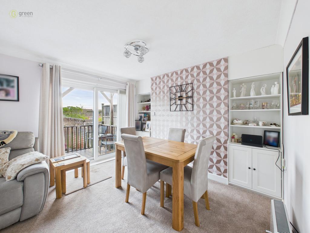 Cam05591g0pr0107still033