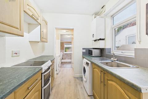 3 bedroom terraced house for sale, Two Gates, Tamworth B77