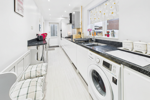 2 bedroom semi-detached house for sale, Wilnecote Lane, Belgrave, Tamworth, B77