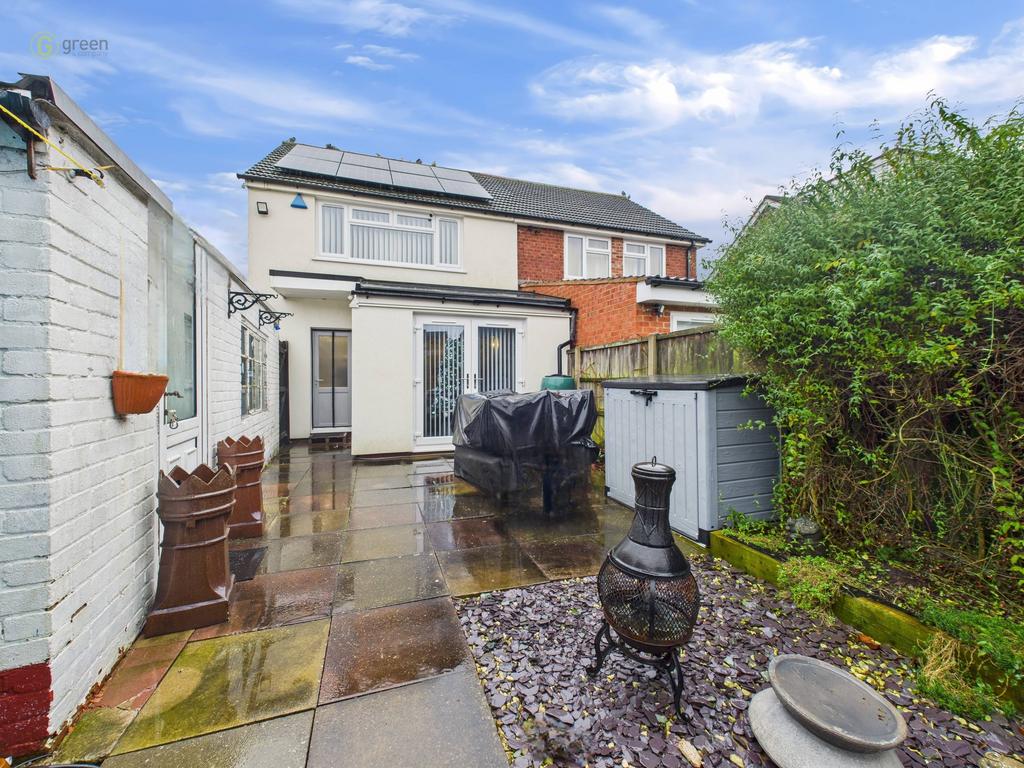 Cam04425g0pr0315still026