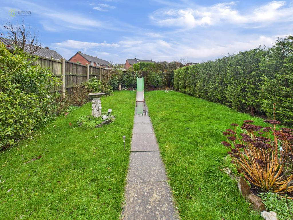 Cam04425g0pr0315still023