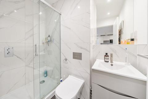 1 bedroom flat for sale, Abbeville Road, Clapham, London, SW4