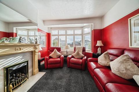 3 bedroom terraced house for sale, Evelyn Crescent, Sunbury-on-Thames TW16