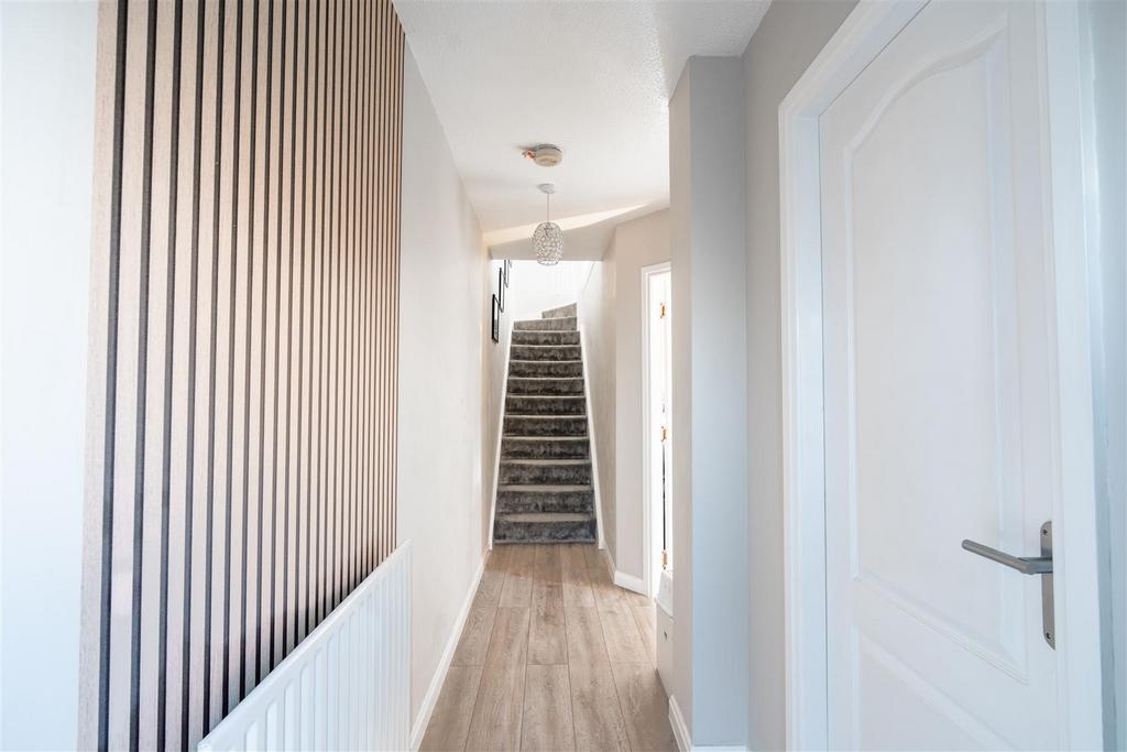 Hallway.jpg