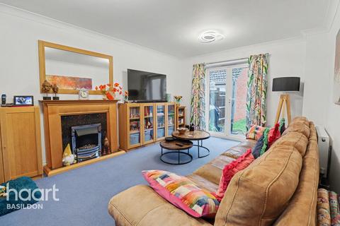 undefined, Nevendon Road, Wickford