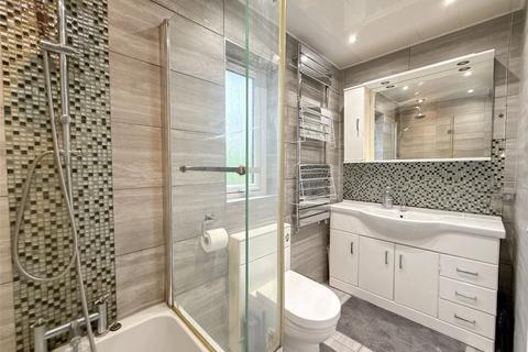 3 bedroom end of terrace house for sale, Rose Terrace, Newcastle Upon Tyne, NE5