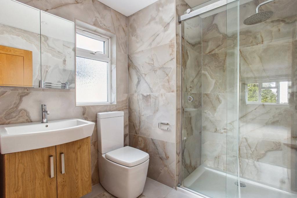 Bed Two En Suite