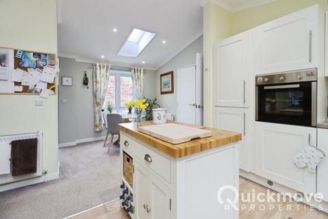 undefined, Ruthin, Wales, LL15