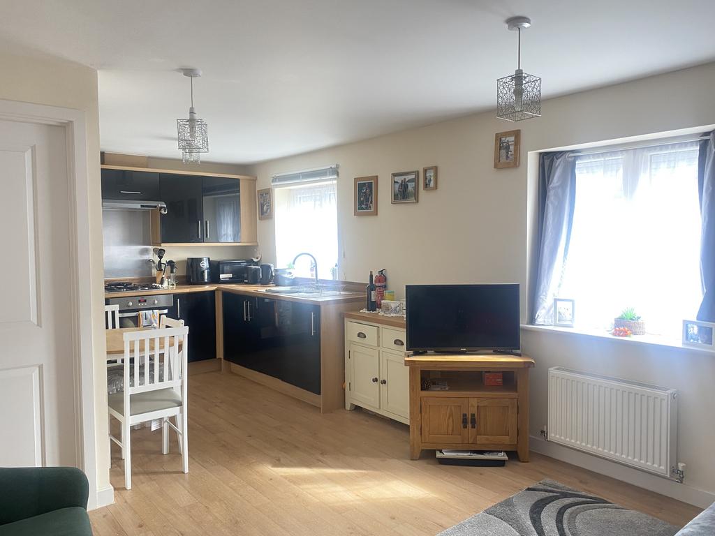 5 Kitchen Lounge