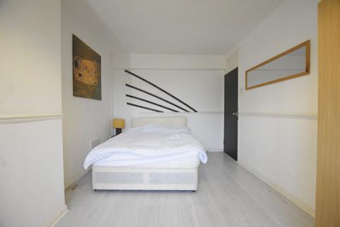 undefined, Alma Street, Stratford, E15
