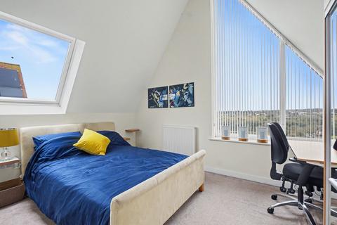 4 bedroom detached house for sale, Elliotts Way, Chatham ME4