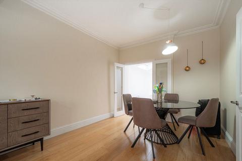 4 bedroom semi-detached house to rent, Amyand Park Road, Twickenham TW1