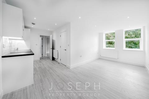 undefined, 25 Elm Street, Ipswich, IP1