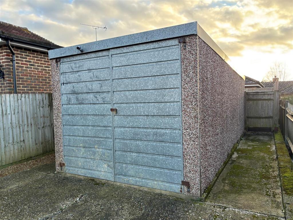 Rose Cottage Garage.jpg