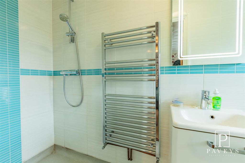 Ensuite wet room