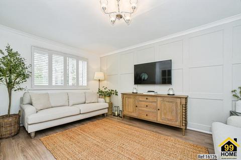 undefined, The Close, South Cerney, Gloucestershire, GL7