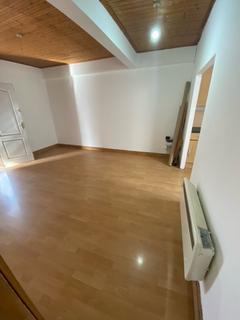 Studio to rent, Collingdon Street, Luton, Bedfordshire, LU1
