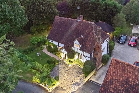 undefined, Moss Lane, Pinner Village, HA5