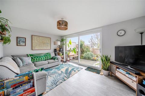 3 bedroom end of terrace house for sale, Bradford Close, Sydenham, London, SE26