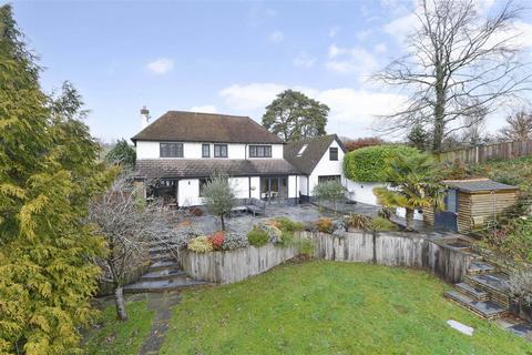 5 bedroom house for sale, Seale Village - Farnham