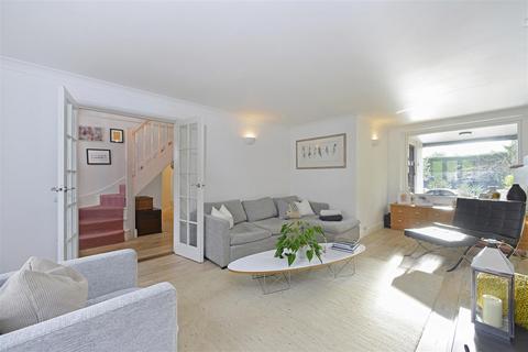 5 bedroom house for sale, Seale Village - Farnham