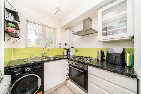1 bedroom flat for sale, Opal Street, London SE11