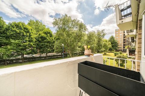 1 bedroom flat for sale, Opal Street, London SE11