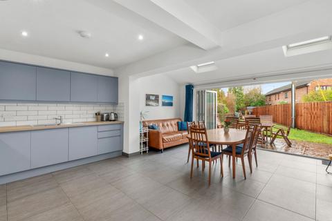 3 bedroom terraced house for sale, Totteridge Road, High Wycombe, HP13