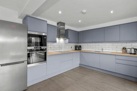3 bedroom terraced house for sale, Totteridge Road, High Wycombe, HP13