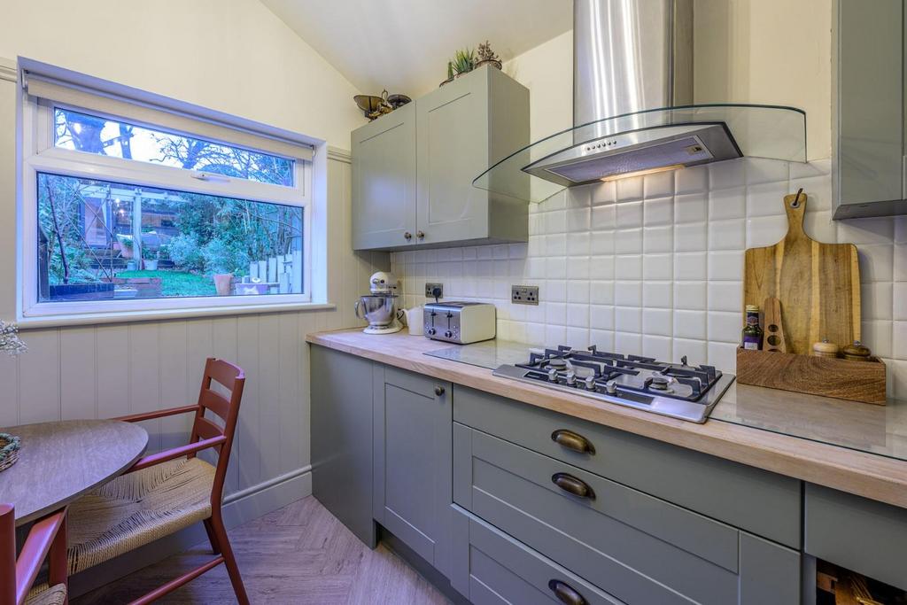 Breakfast Kitchen 3
