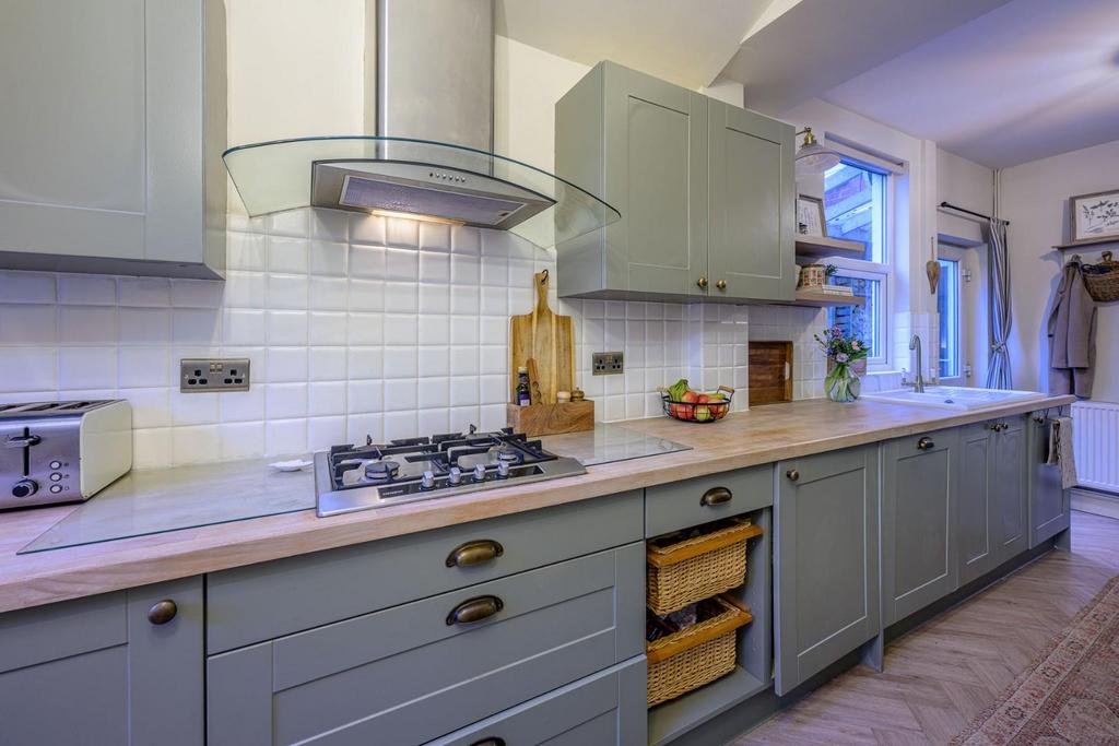 Breakfast Kitchen 4