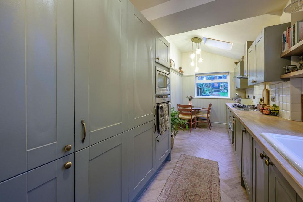 Breakfast Kitchen 2