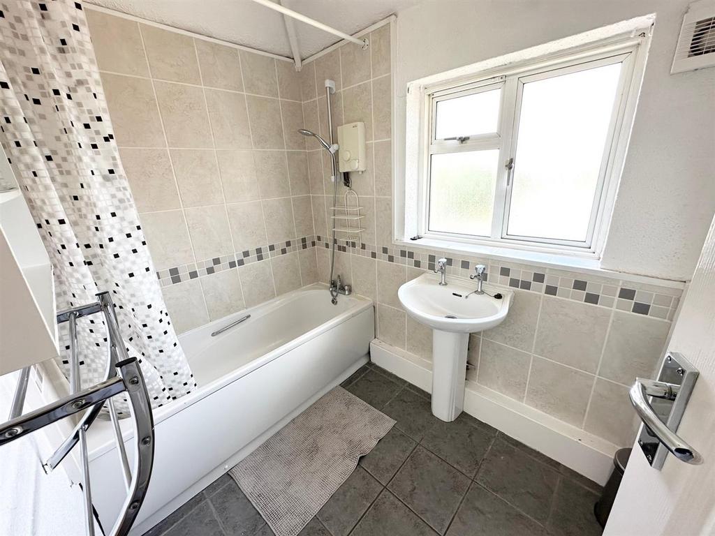 Bath.jpg