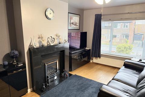 4 bedroom semi-detached house for sale, Manor Park, Mirfield WF14