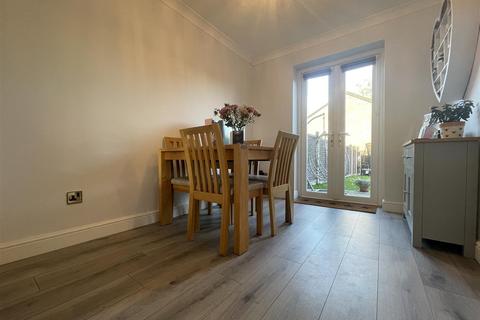 undefined, Oak Green, Abbots Langley