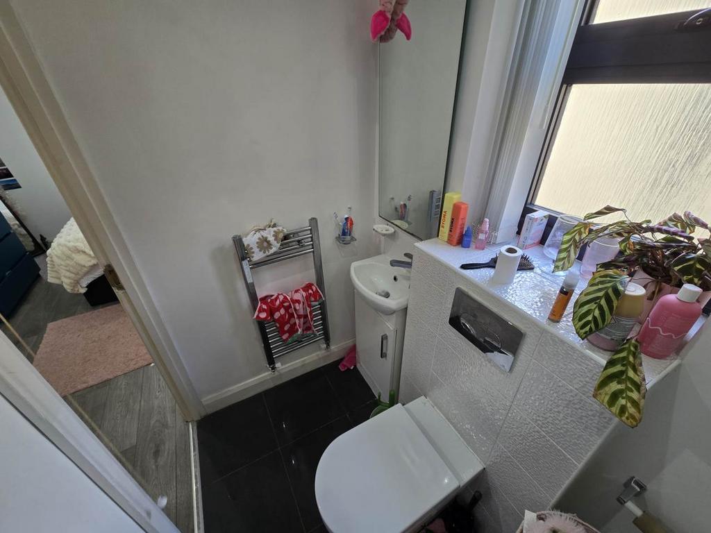 Bedroom 3 (4)