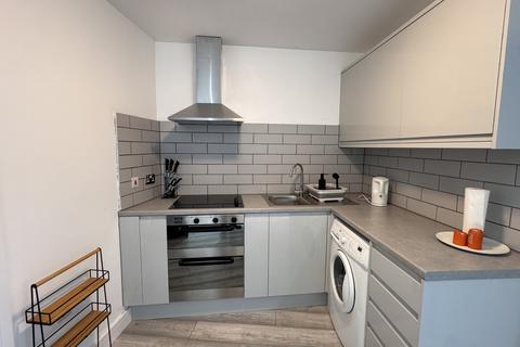 undefined, Henderson Drive, Dartford DA1