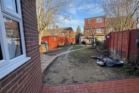 undefined, Henderson Drive, Dartford DA1