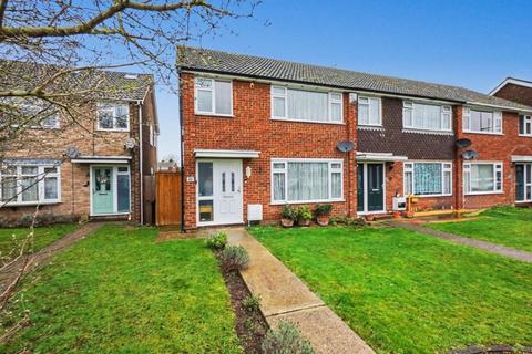3 bedroom end of terrace house for sale, Burntwick Drive, Lower Halstow,