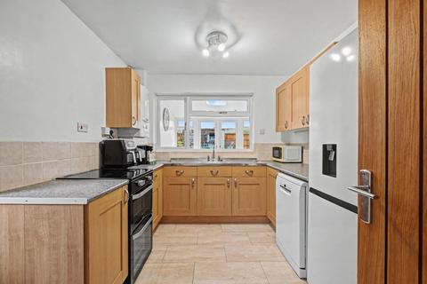 3 bedroom end of terrace house for sale, Burntwick Drive, Lower Halstow,