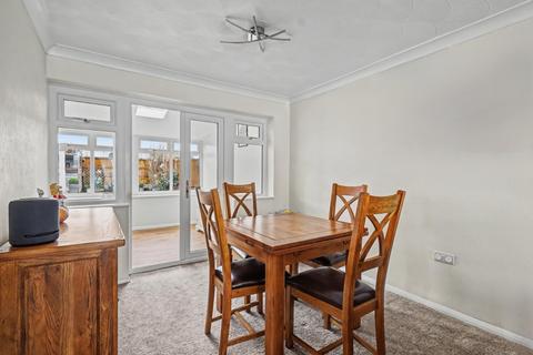 3 bedroom end of terrace house for sale, Burntwick Drive, Lower Halstow,