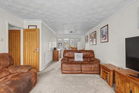 3 bedroom end of terrace house for sale, Burntwick Drive, Lower Halstow,