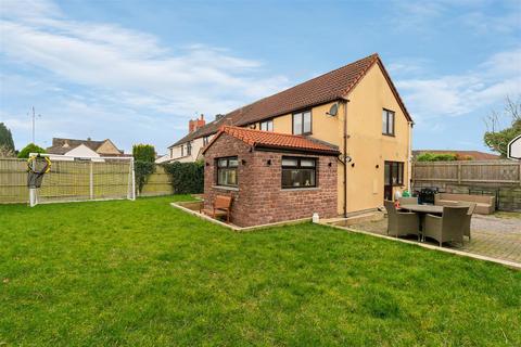 4 bedroom cottage for sale, Fire Engine Lane, Bristol BS36