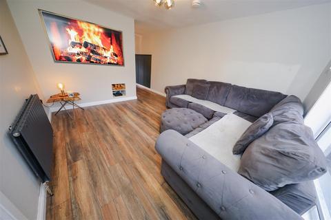 3 bedroom terraced house for sale, Kenilworth Drive, Glenrothes