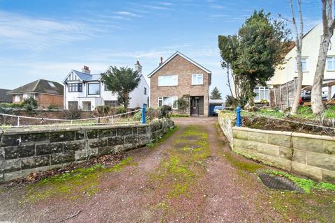 2 bedroom detached house for sale, Bedford Road, Kempston, Bedford, MK42